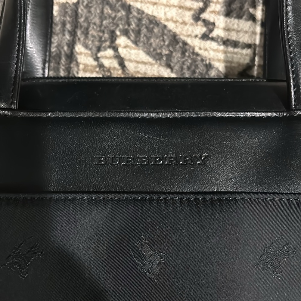 Burberry Satchel - black nylon/leather upper part and handles - Picture 3 of 15